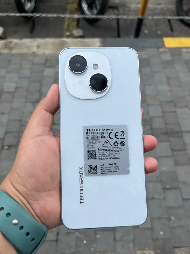 TECNO Spark GO 1 ram 4+4/64