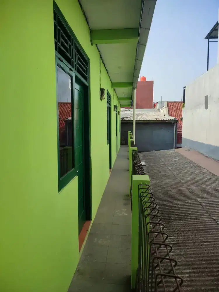 Dijual Kost an 14 kamar jakarta barat