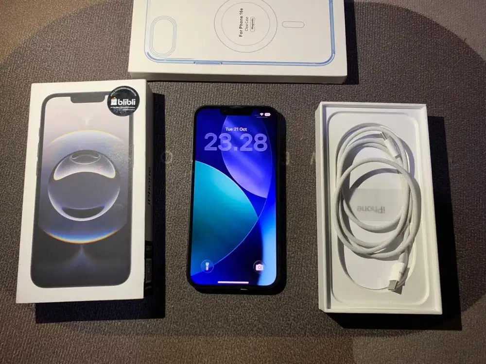 Iphone 16e 128gb Black / Hitam Ex Ibox Mulus Fullset Nominus Garansi