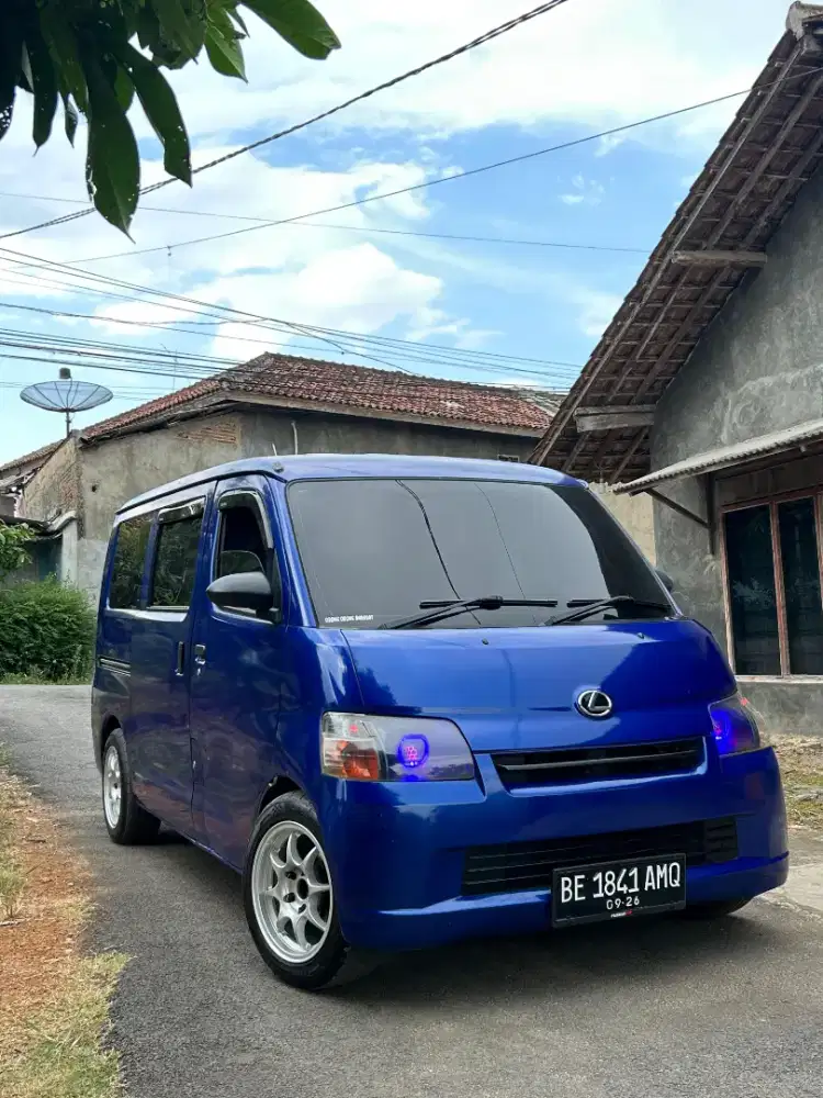 Grandmax MB 1.3 AC 2008