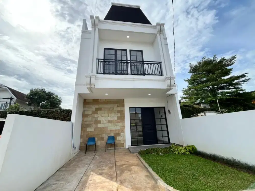 Dijual rumah baru bisa custom layout lokasi strategis deket stasiun di Jakarta Selatan