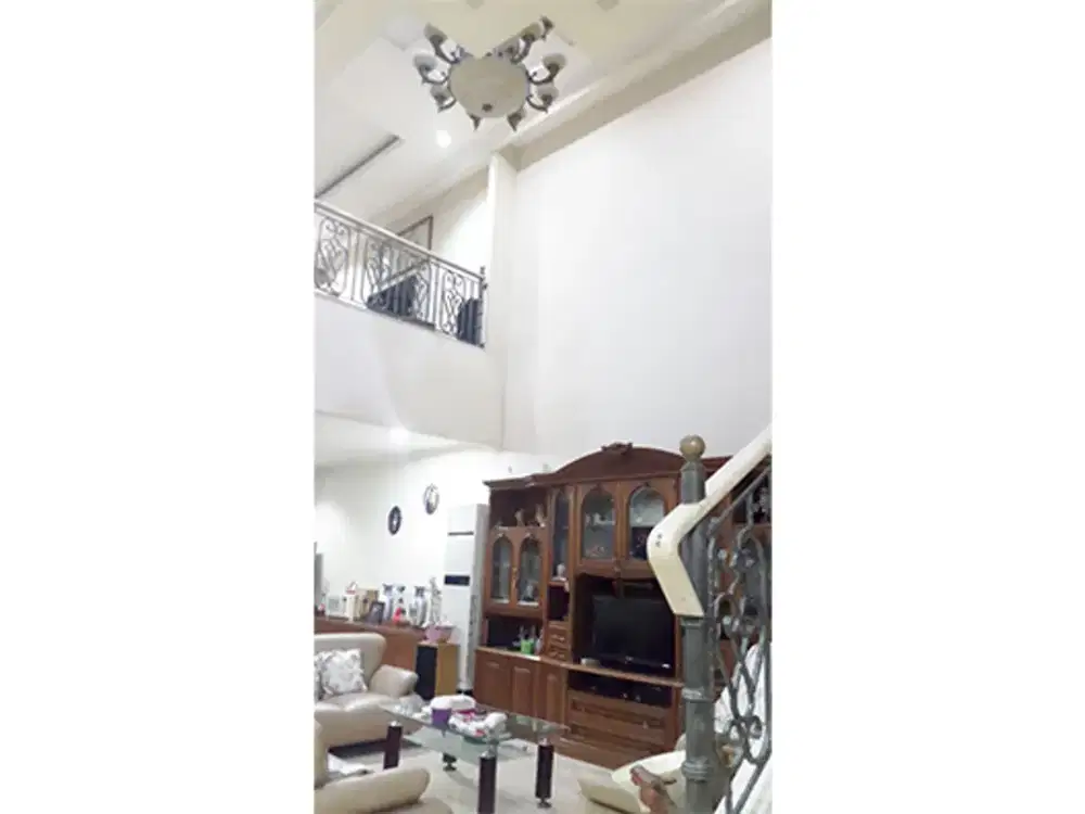 Rumah Dijual Zona Bisa Ijin Usaha & Bangun Ruko, Pegangsaan Indah Barat, Luas 10x28m2