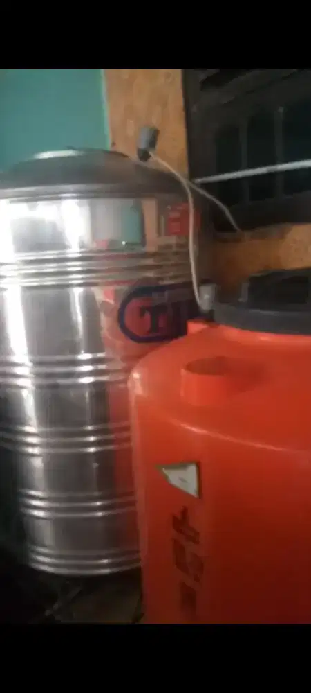 Peralatan usaha air minim .galon