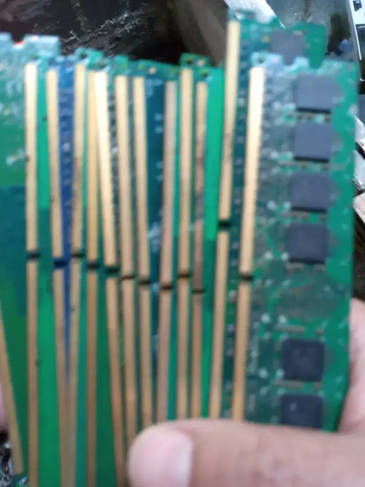 Ram ddr 2 merk campur