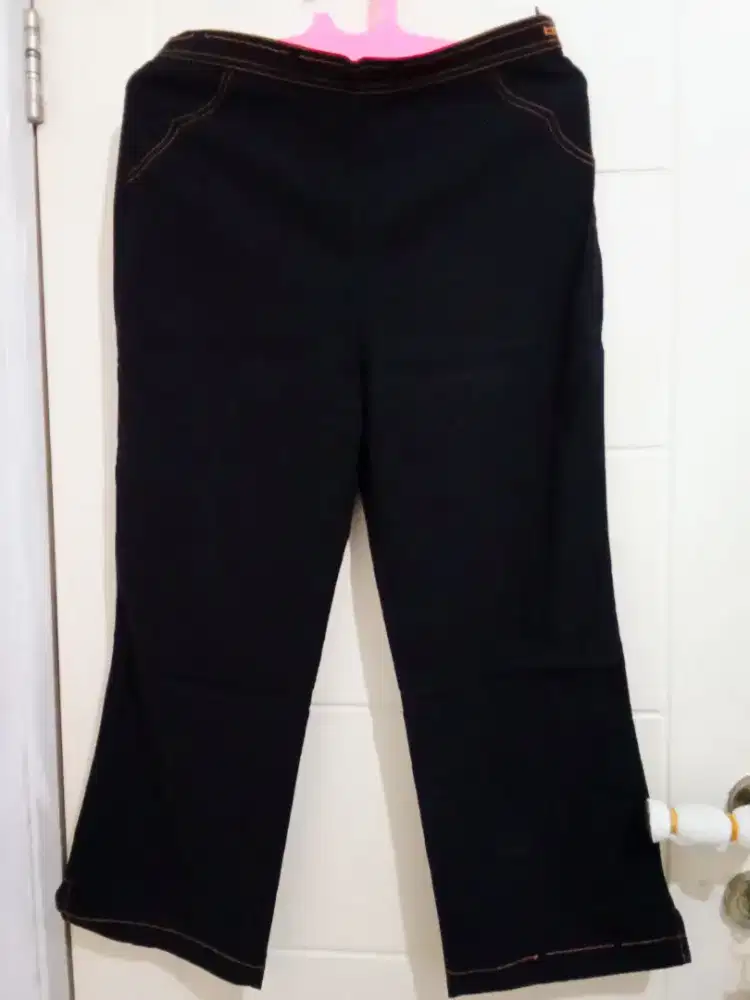 Preloved celana panjang wanita warna hitam