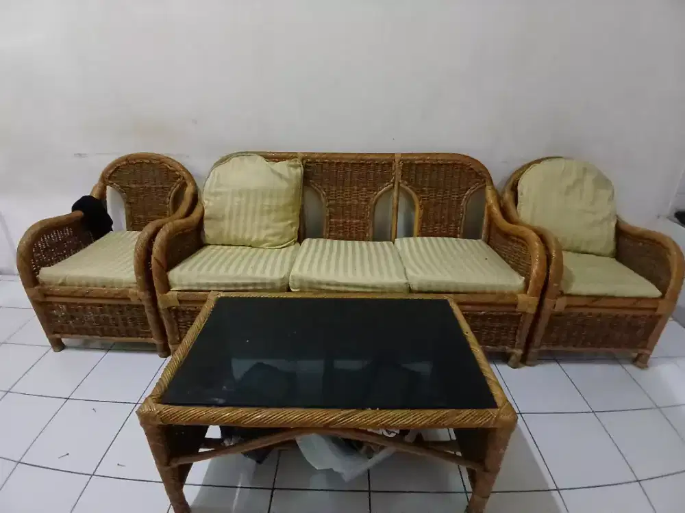 Kursi rotan 1 set