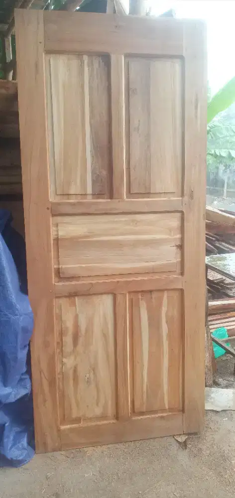 Pintu mini malis,pintu kamar,pintu kayu jatu