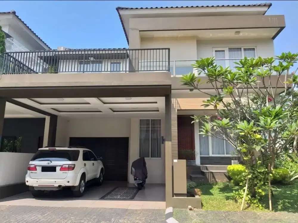 Rumah Hook Kebayoran Residence Rumah Mewah di Cluster Premium Symphony Garden Height Terrace