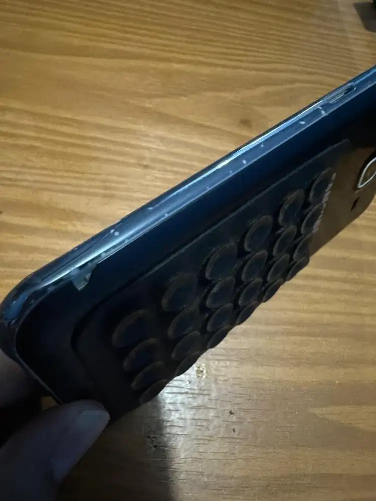 Handphone samsung j5 2015