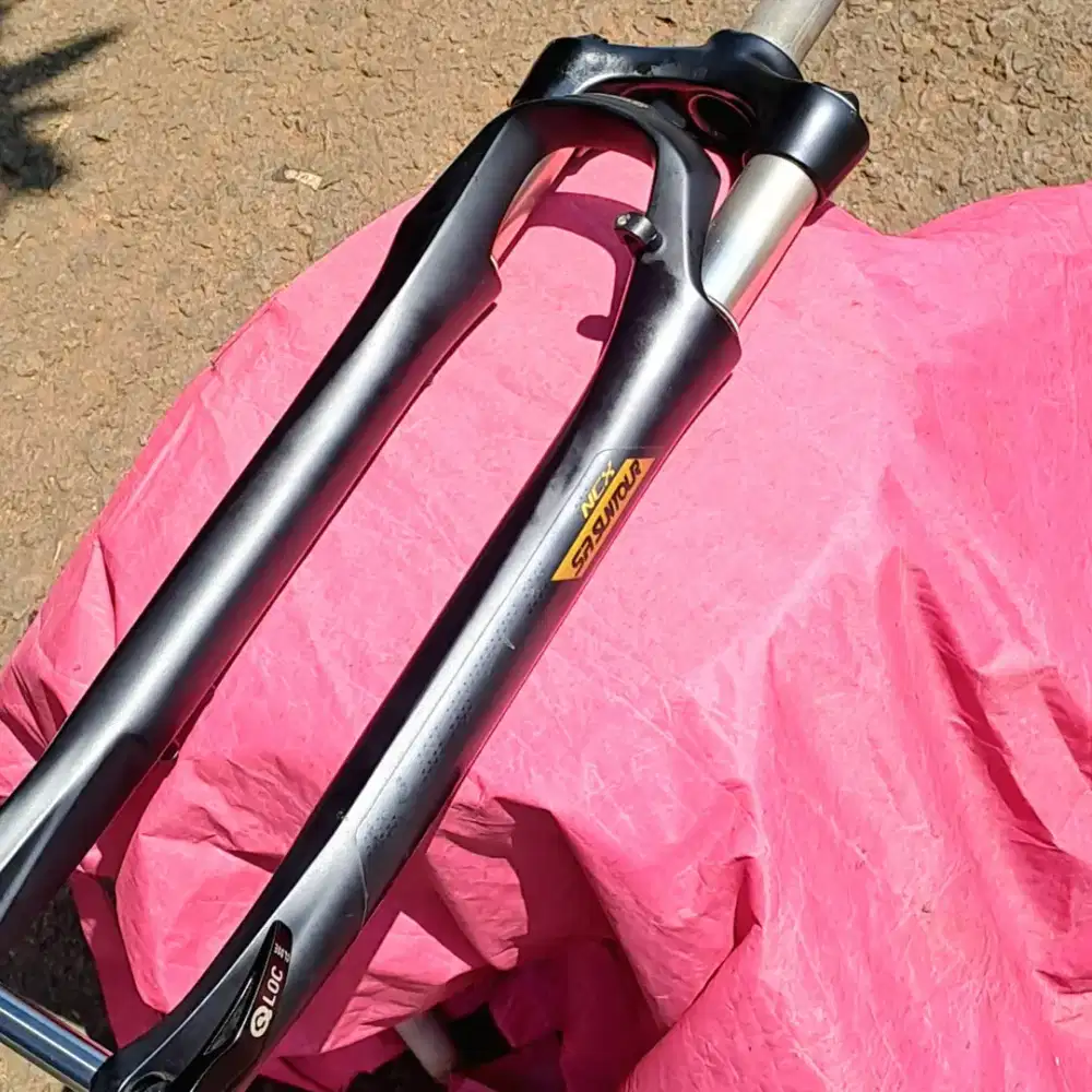 NCX SR Suntour Gravel Fork TA