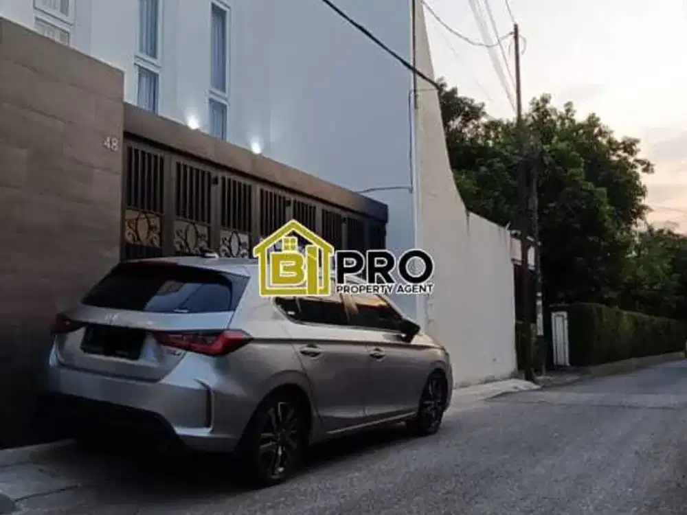 Dijual Rumah Baru Cantik di Cipete Jakarta Selatan dekat Jalan Utama