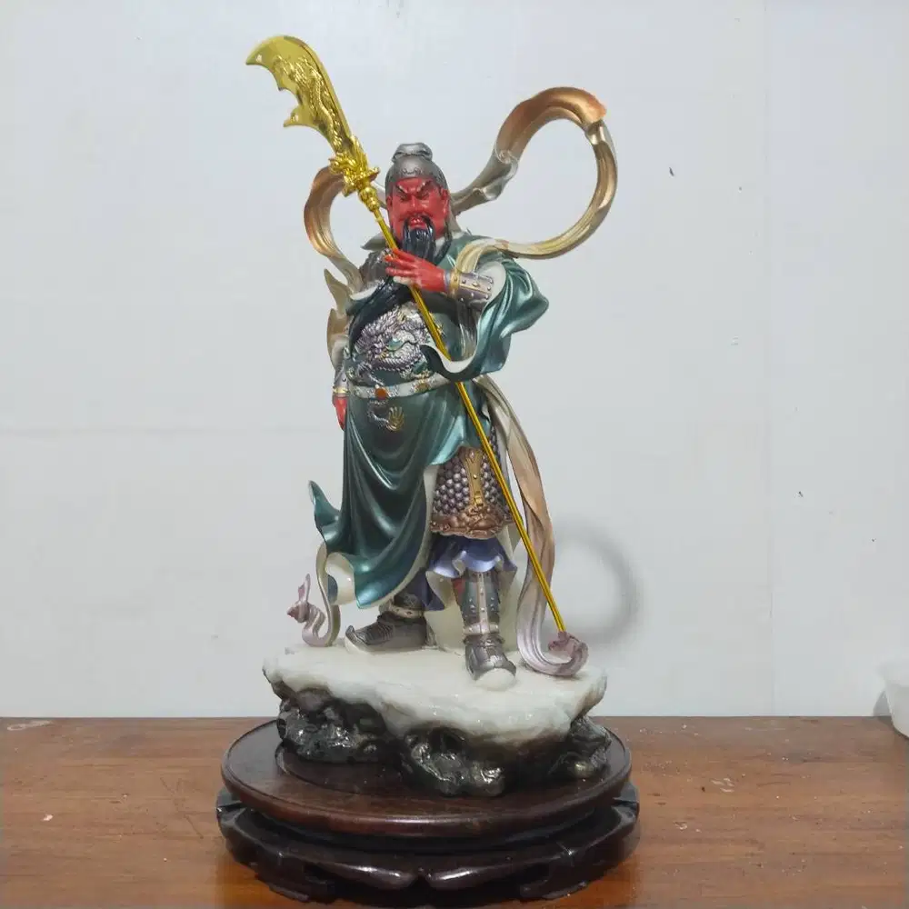 Patung Kwan Te Kong T 60 , L 28