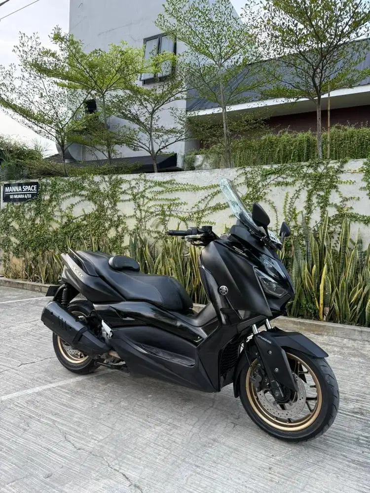 Yamaha X-Max Special Black Doff