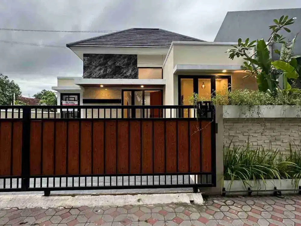 Rumah Cantik Siap Huni Di Jalan Gito Gati
