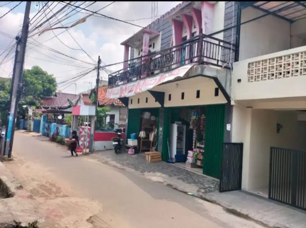 RUKO 2 LANTAI DEKAT PASAR LAMA