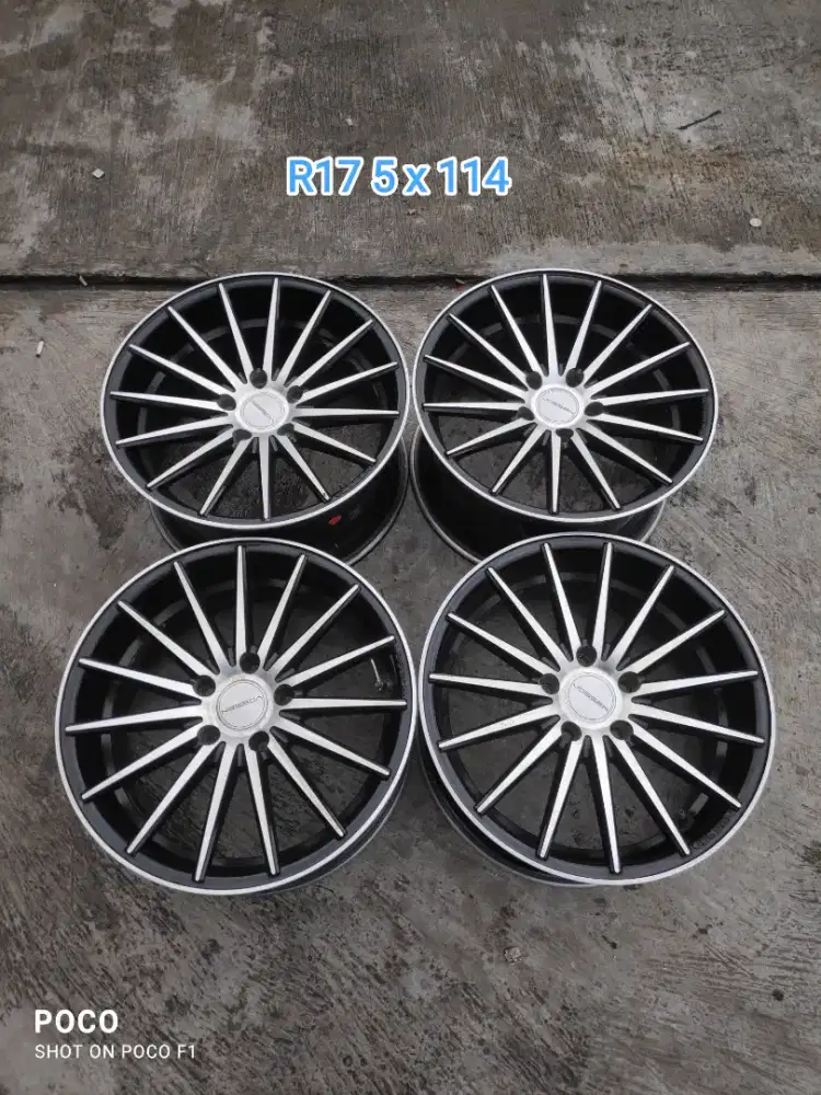 Rep VOSSEN VFS R17 pcd 5 x 114 lebar 7,5 + 8,5 offset 42 + 35