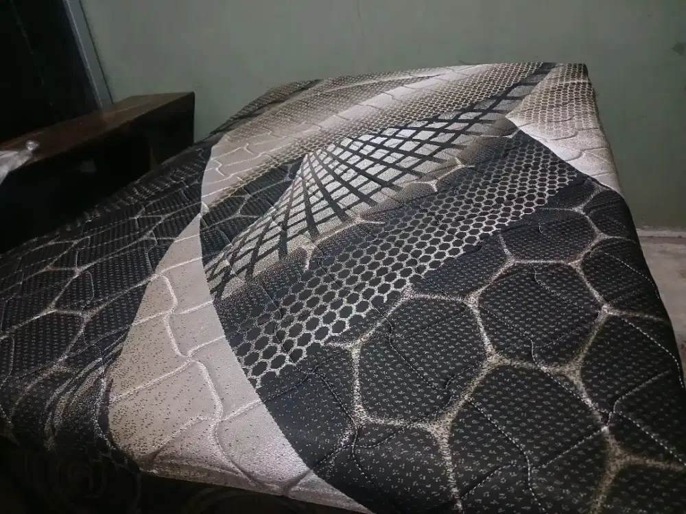 Kasur bekas istimewa mulus bersih busa biru anti kempes juoz