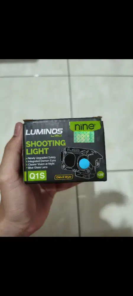 Lampu tembak 2 mata LUMINOS