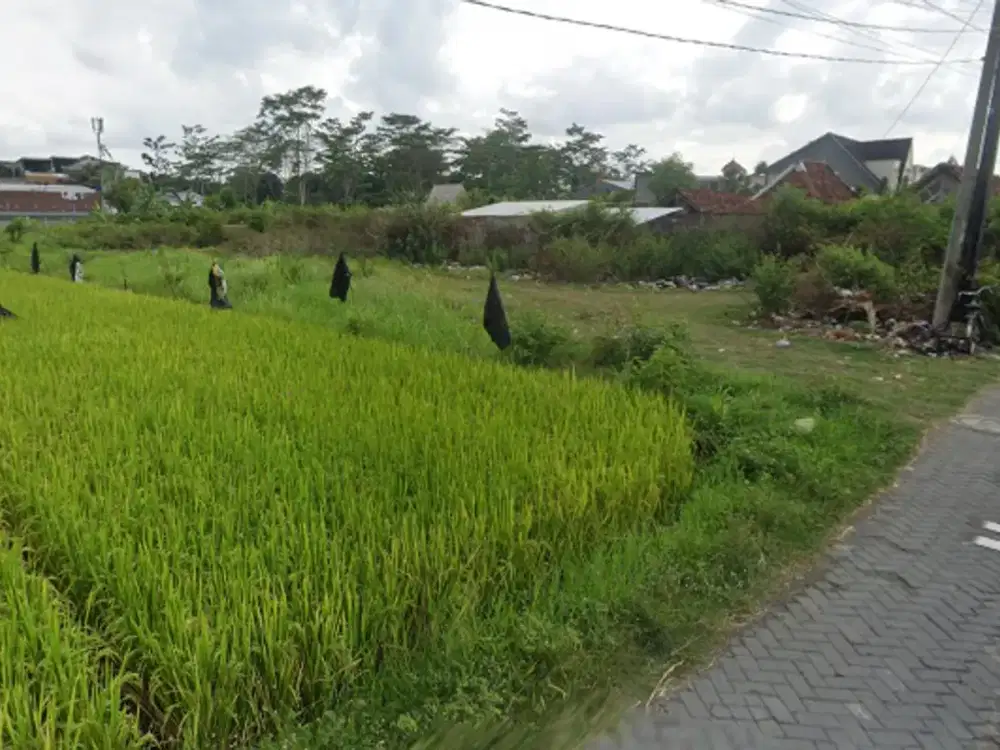 Dijual  Villa Seturan dekat amplaz, superindo, transmart