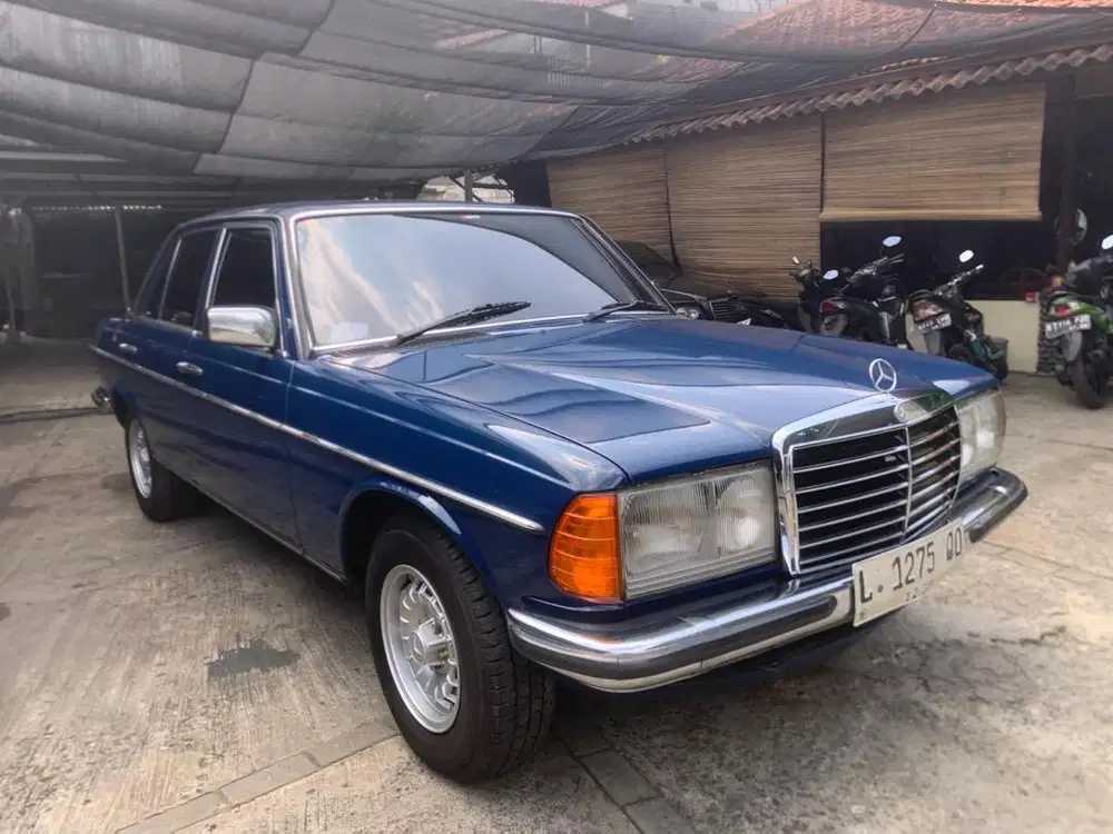 Mercedes-Benz W123 280E Manual 1986