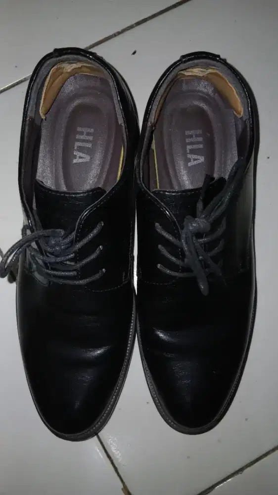 Sepatu Pantofel HLA HAAPXM4AA90279B Size 39-40
