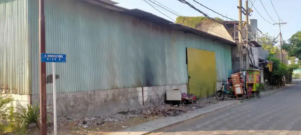 Dijual gudang lokasi hook cocok untuk dibikin kost2an