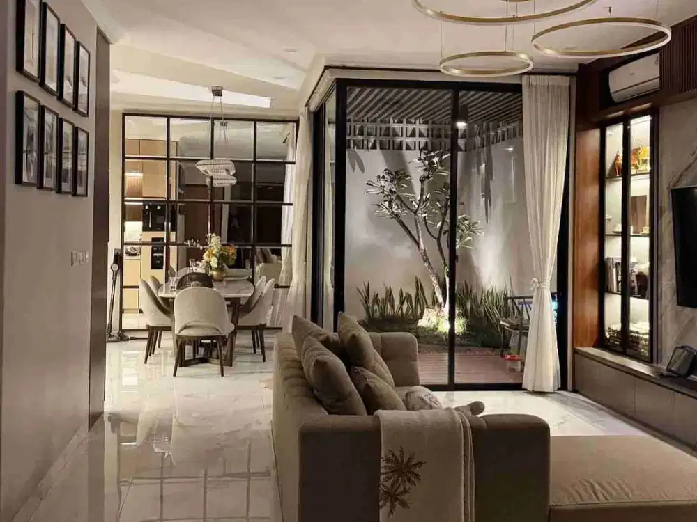 DIJUAL RUMAH DESIGN INTERIOR RAPI SIAP HUNI DI CLUSTER PINEWOOD BANJAR WIJAYA TANGERANG
