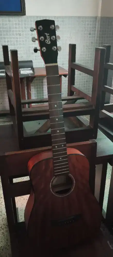 Gitar cort no senar