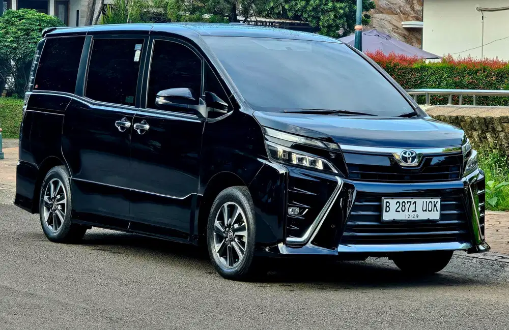 Toyota Voxy 2019 Bensin