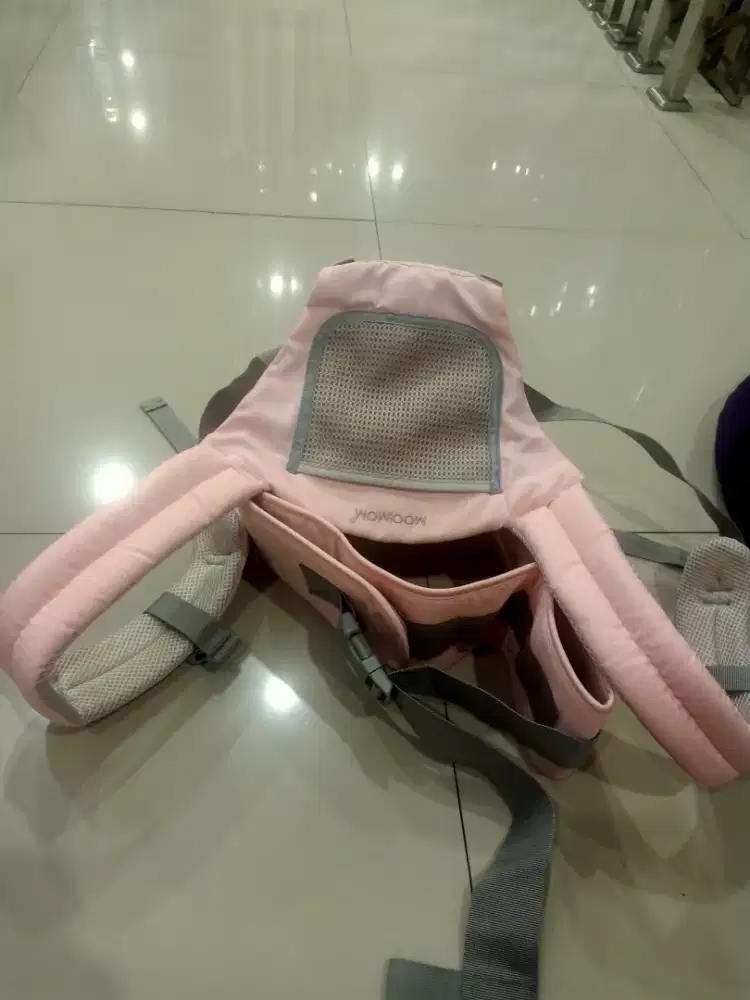 Gendongan kangguru buat anak bayi