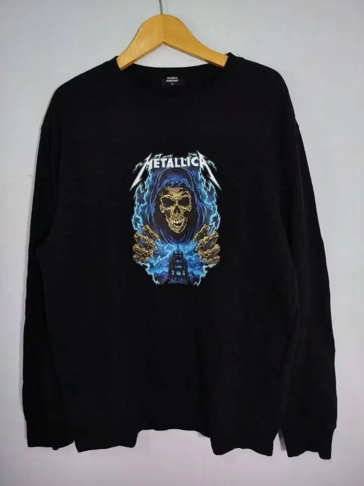 Crewneck Official Metallica Musinsa Standard