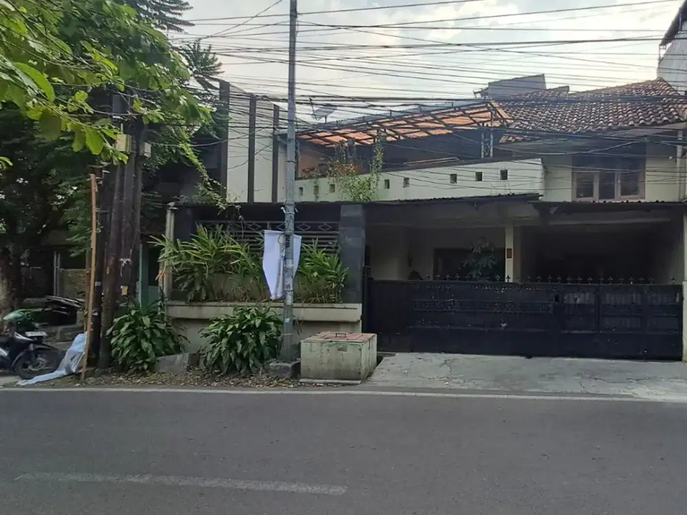 Dijual Rumah Murah Cigadung raya mainroad dekat ITB Tubagus ismail