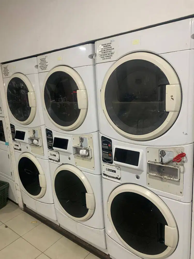 Jual 2 unit mesin coin cuci+dryer