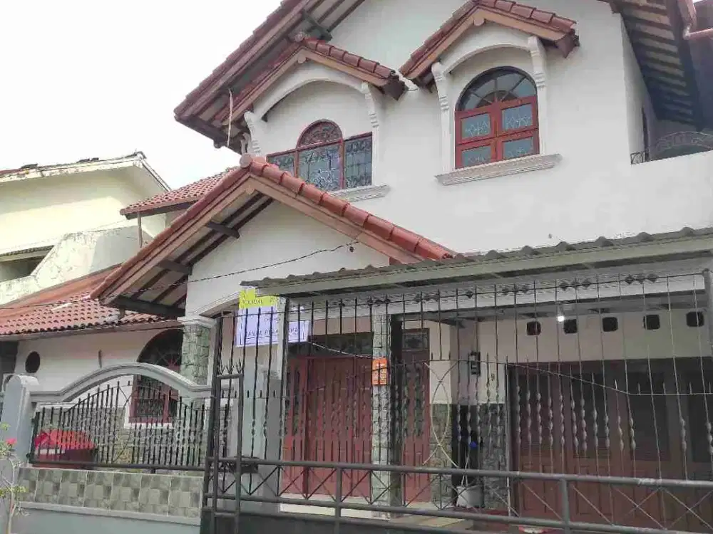 Rumah Mewah di Bendi Tanah Kusir delman Dekat Gancit Jakarta Selatan
