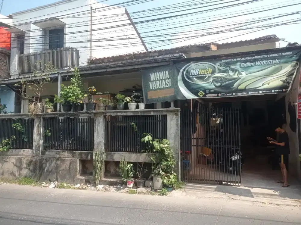 Jual rugi rumah ujung Berung mainroad butuh mendesak sangat murah