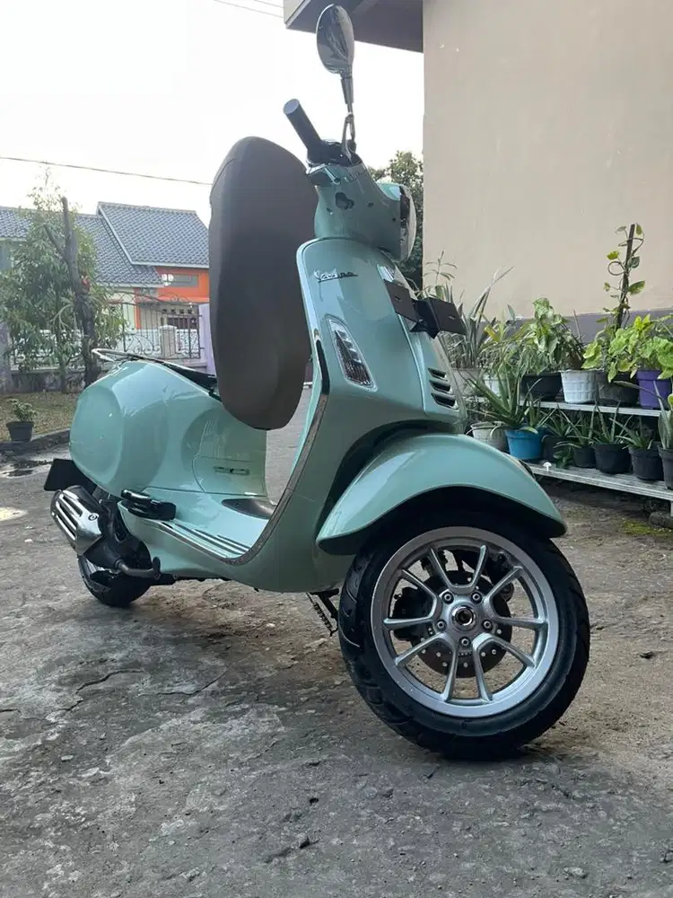Vespa Primavera mulus siap pakai nego depan unit