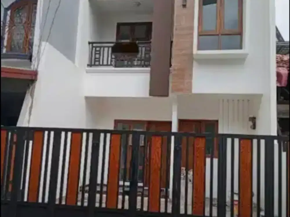 Rumah Baru Jalan 2 Mobil Pondok Bambu Duren Sawit