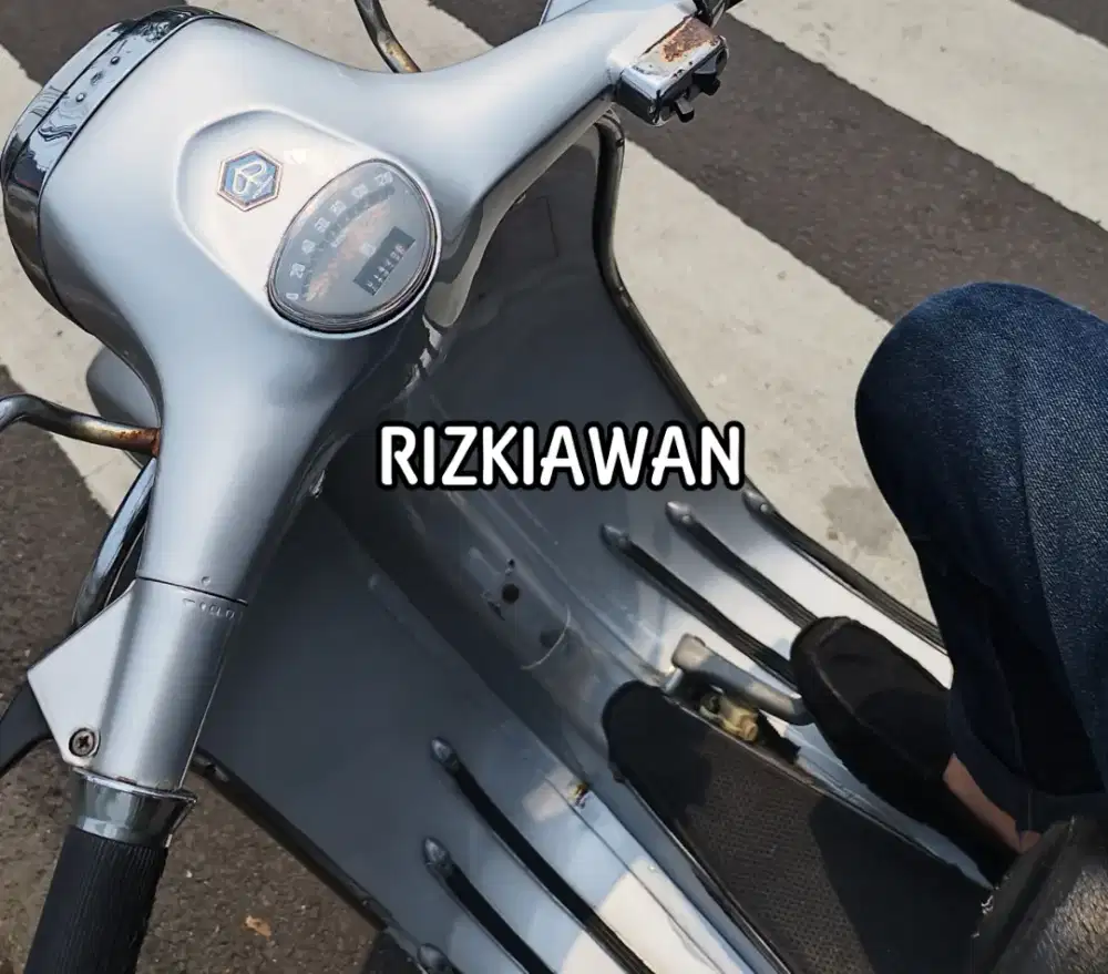 Vespa Sprint Tahun 1977