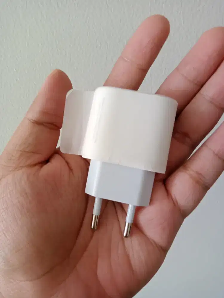 Adaptor iphone 25 watt