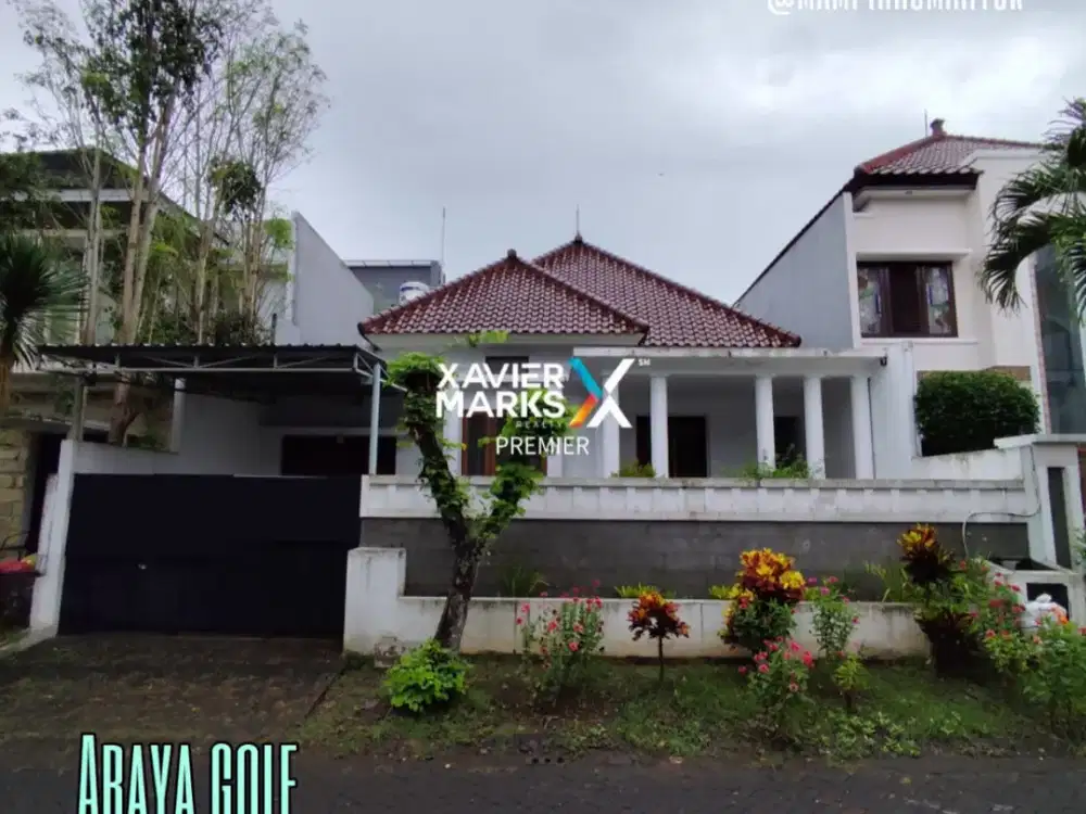 Rumah minimalis di Araya Golf Malang