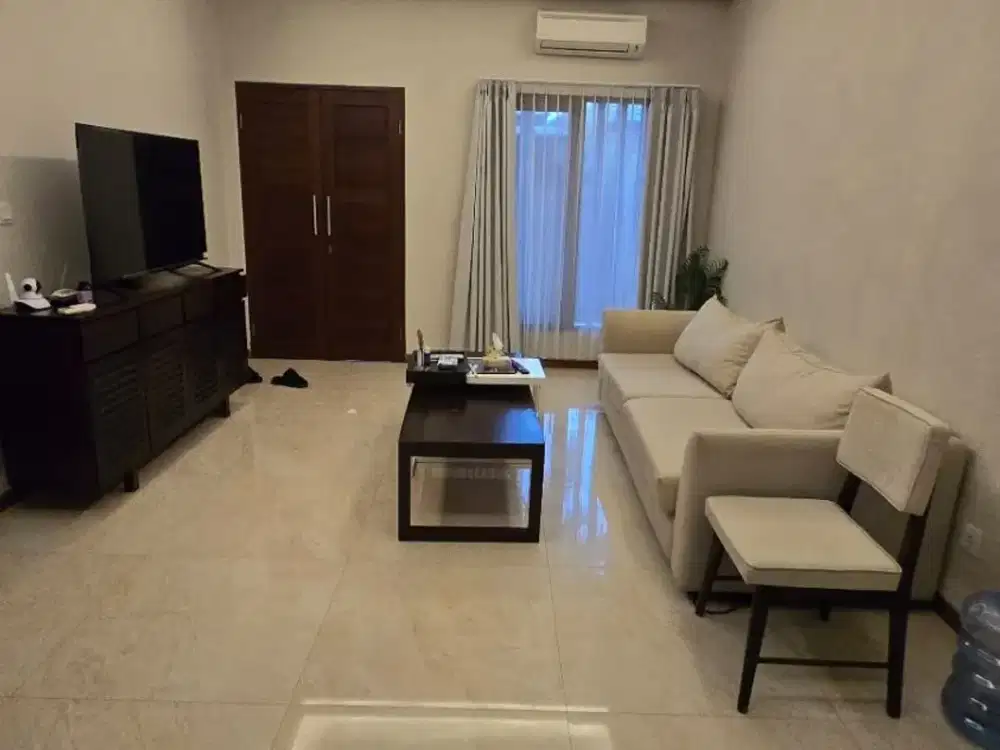 Rumah furnish siap huni di Jimbaran,kompleks Elite, one Gates