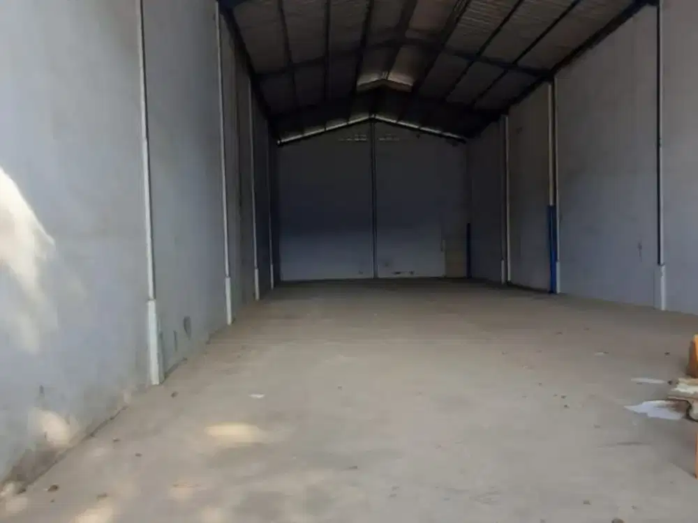 Sewa Gudang Kamal Bisnis Center Masuk Kontener 40 Kaki