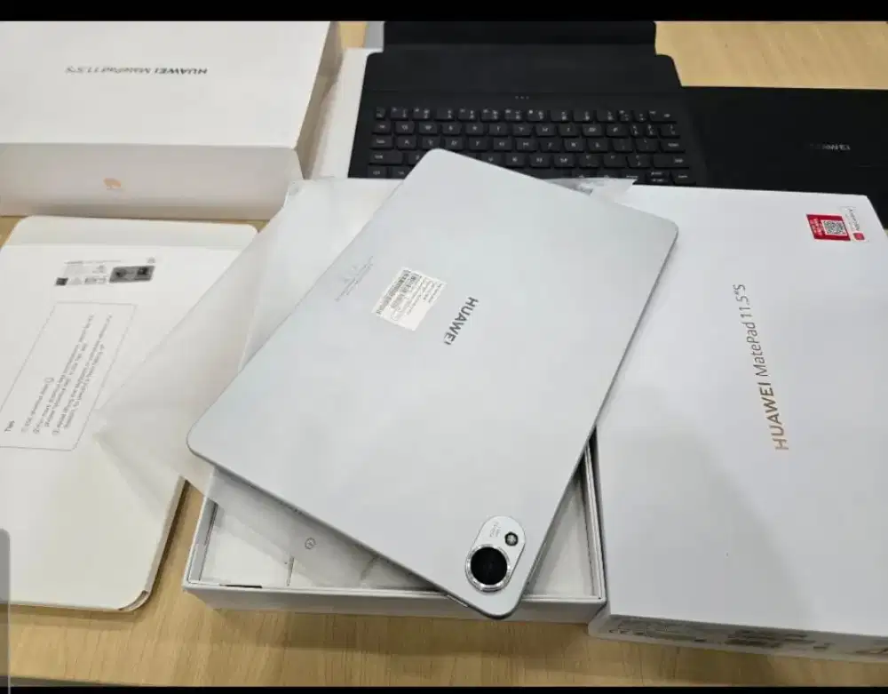 Huawei Matepad 11.5s 8/256 GB Kondisi Mulus Istimewa + Keyboard