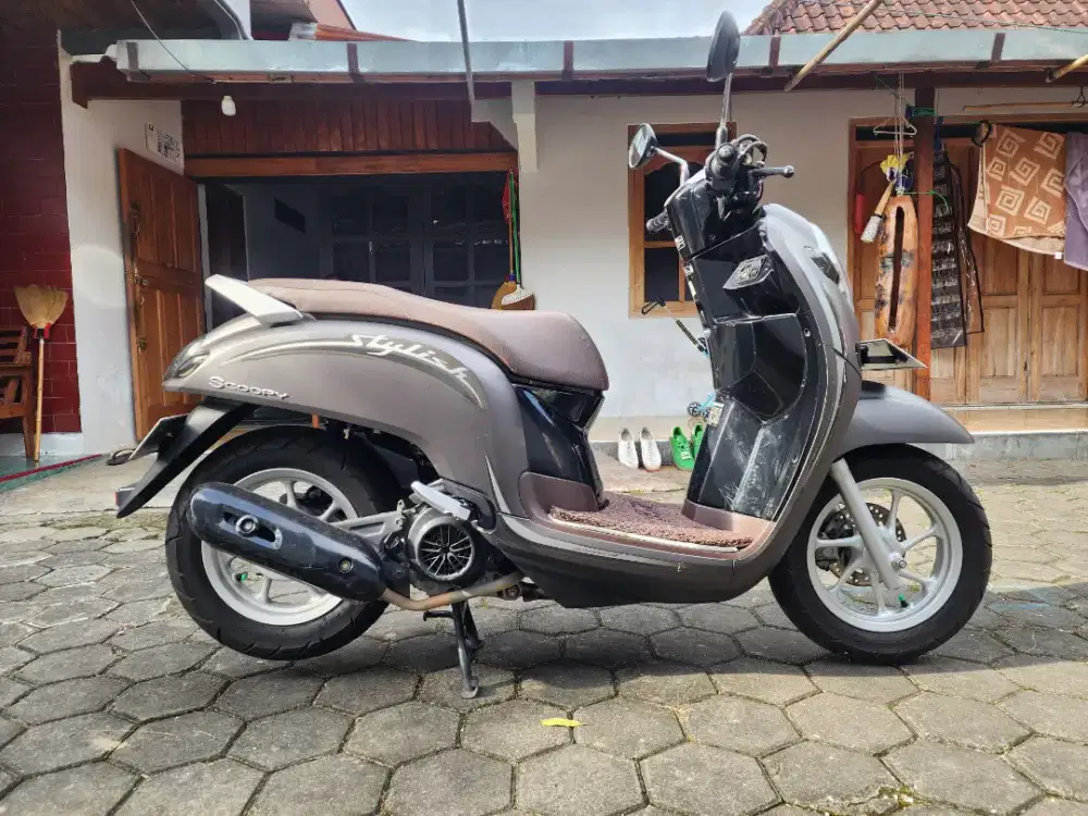 Honda Scoopy 2020