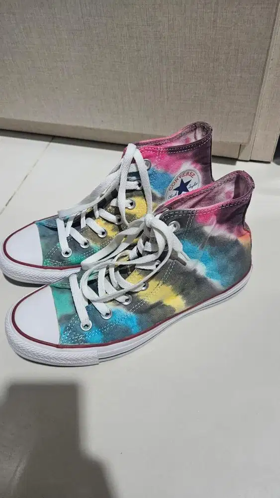 Dijual sepatu Converse Chuck Taylor Custom