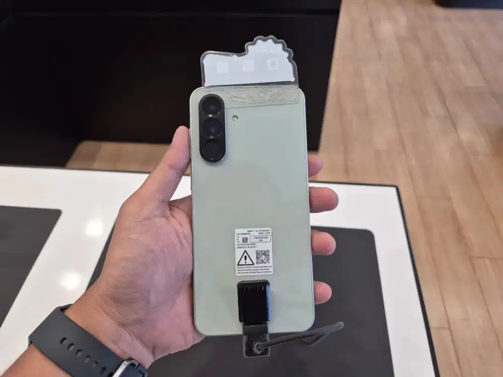 SAMSUNG GALAXY A56 5G FREE GALAXY BUDS CORE