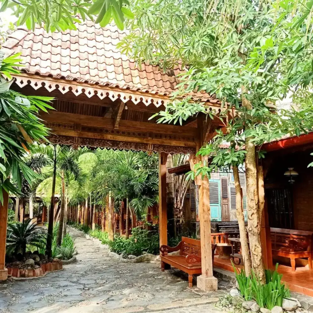 Staff dan housekepping