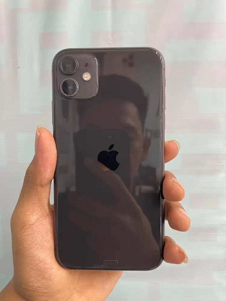 second like new ip 11 64gb resmi ibox bh 79%