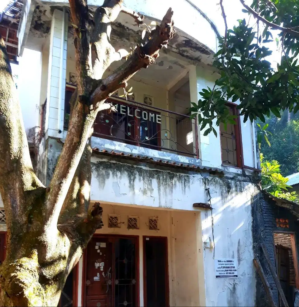 Dijual/Lelang Tanah dengan 1 Bangunan dengan Luas Tanah 162m2