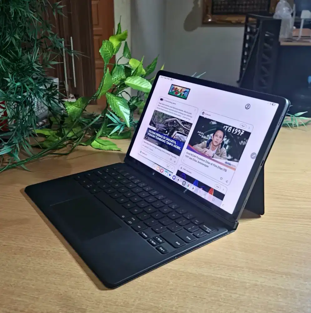 Samsung Galaxy Tab S9 wifi only + keyboard  Ram 8 / 128 GB Unit Only